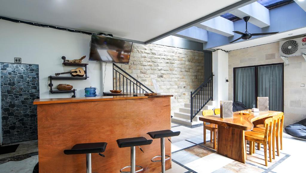 Bintang Darmawan Villa