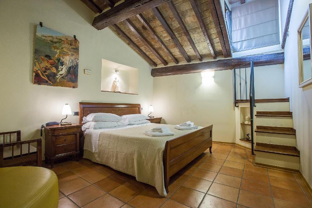 Relais Hotel Centrale "Dimora Storica" - 2