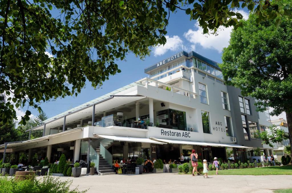 Hotel ABC — Hotel in Leskovac