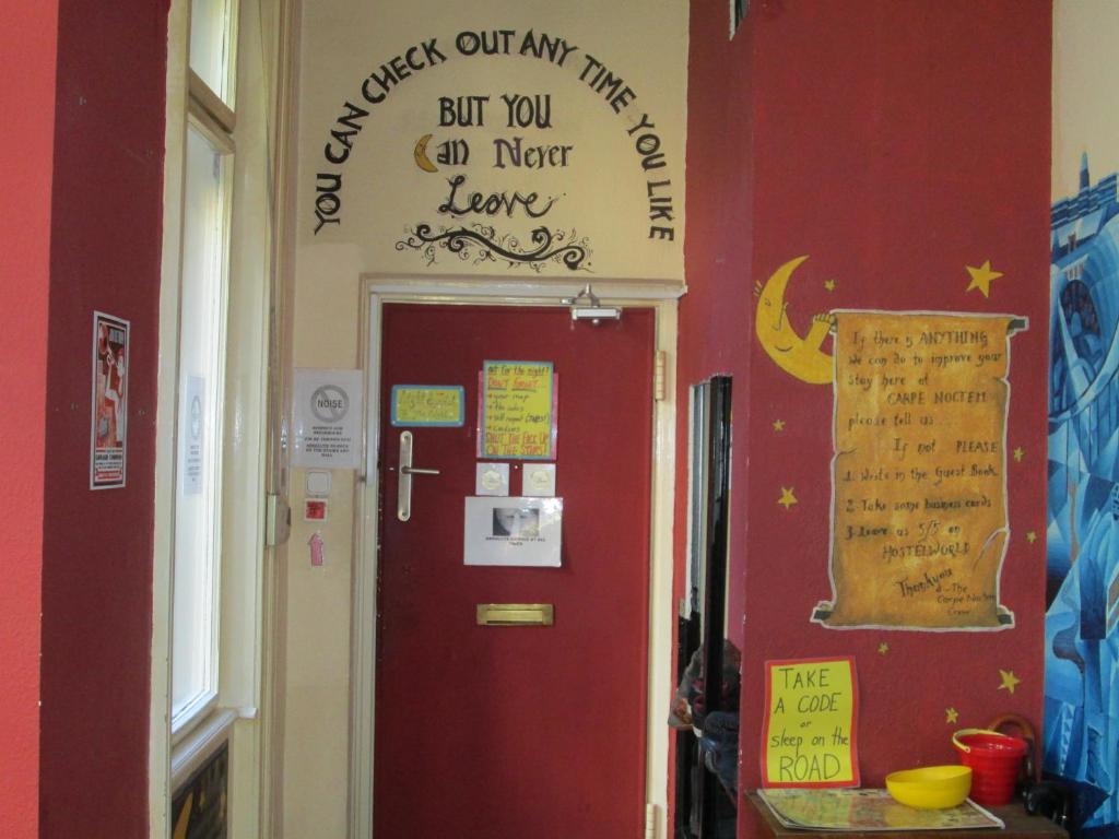 Carpe Noctem Hostel photo