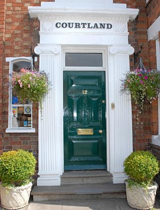 Courtland — Hotel in Stratford Upon Avon