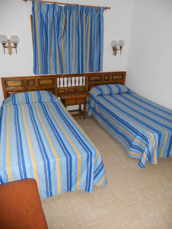 Apartamentos Los Juncos II photo