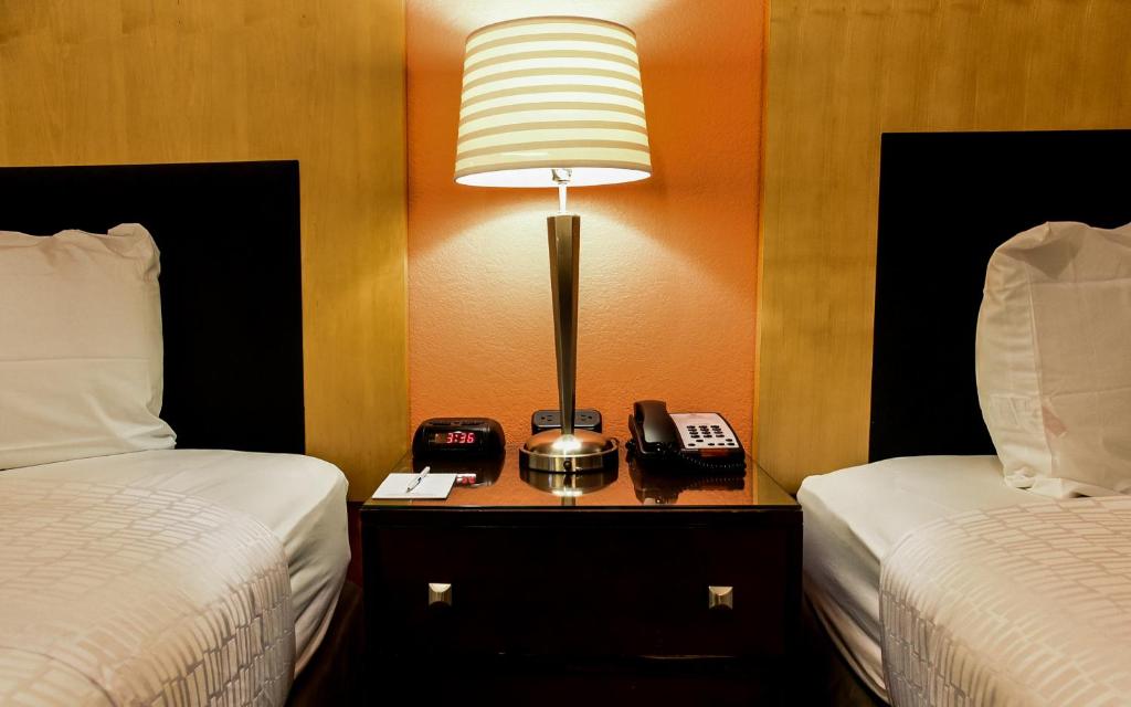 Surestay Plus Hotel By Best Western Fayetteville Photo 2