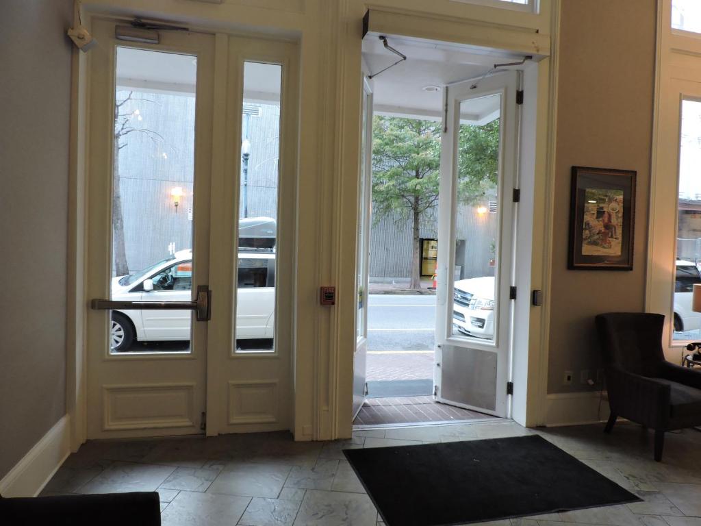 ทางเข้า