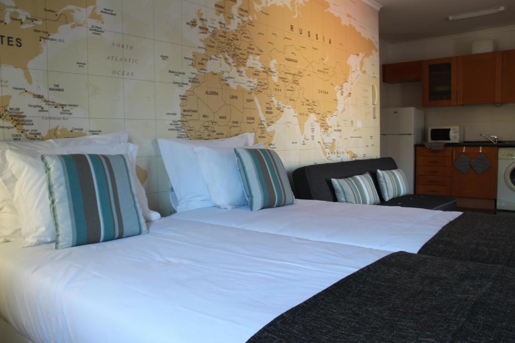 Travellers Pearl by Storytellers — Hotel rooms in Funchal, Madeira