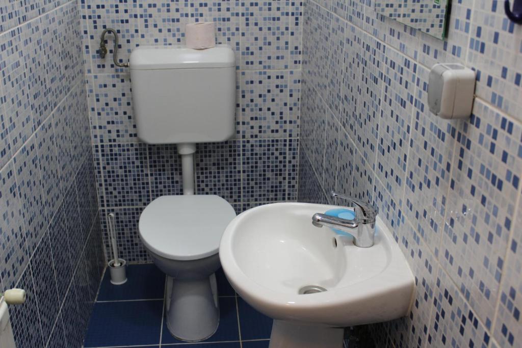 Aqua Apartments photo
