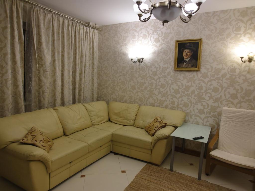 Снять квартиру лесная спб. Матросова 20 к 2. Метро лесная квартиры. Снять квартиру лесная спб. Суточные квартиры в санкт-петербурге.