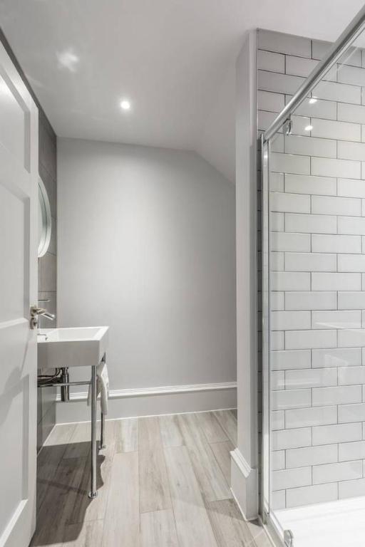 ALTIDO Luxurious 2BR home near Haymarket station photo