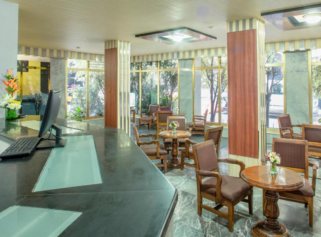Hotel Senorial photo