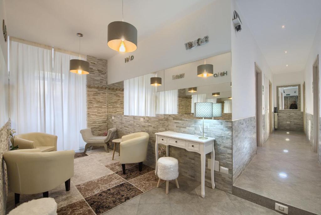 Vatican Treasure — Hotel rooms in Rome, Lazio