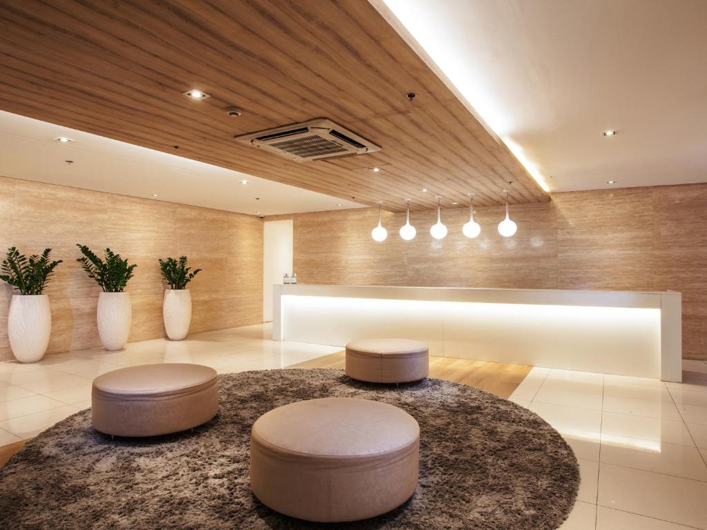 Lobby, Hotel101 – Manila in Manila