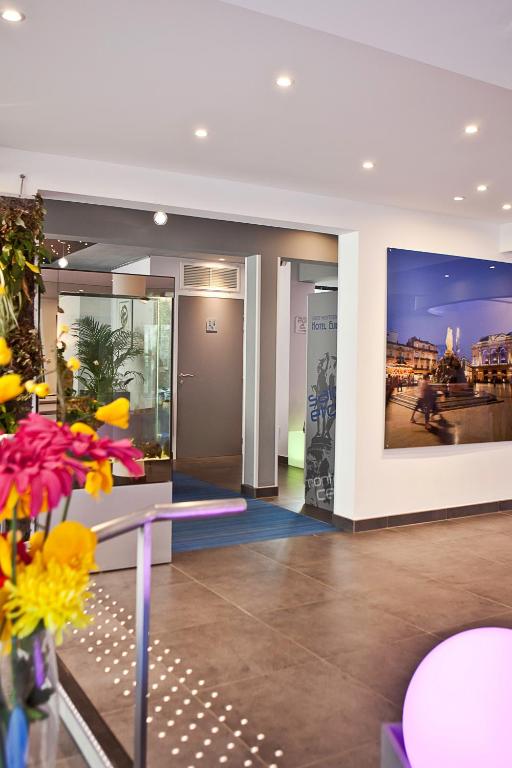 Lobby, Privilège Hôtel Eurociel Centre Comédie in Montpellier