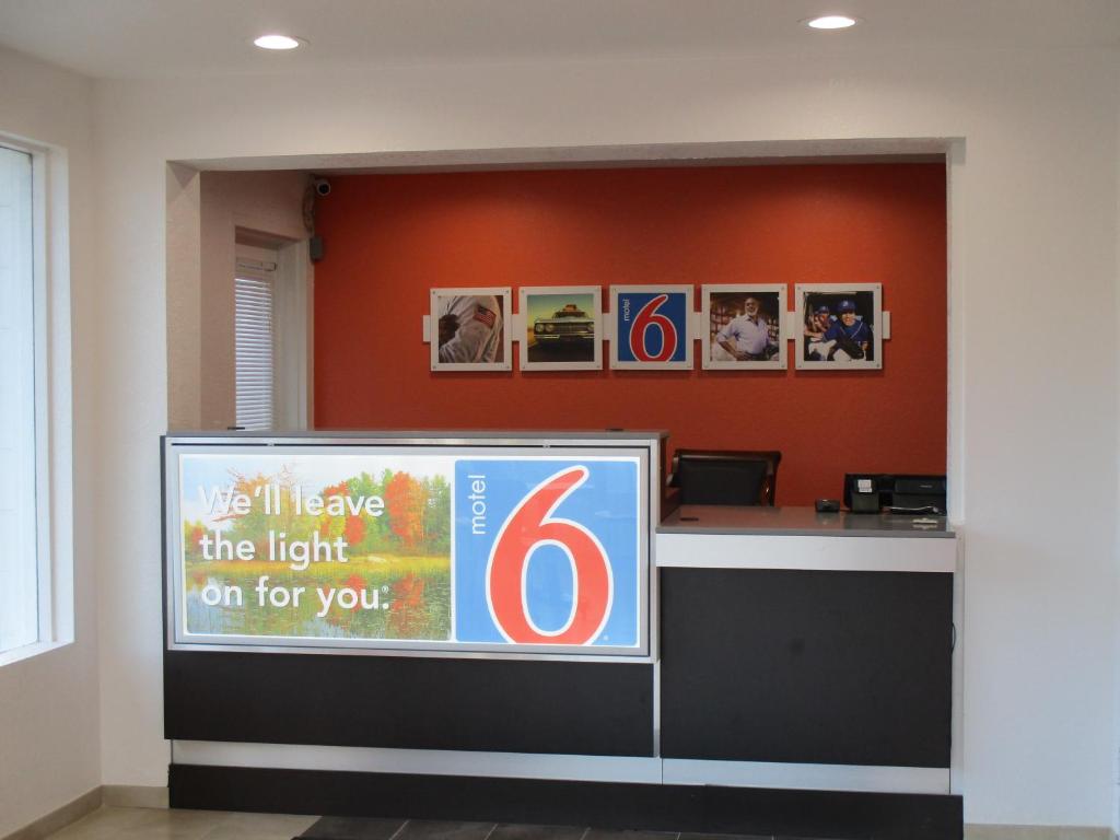 Motel 6-Schenectady, NY photo