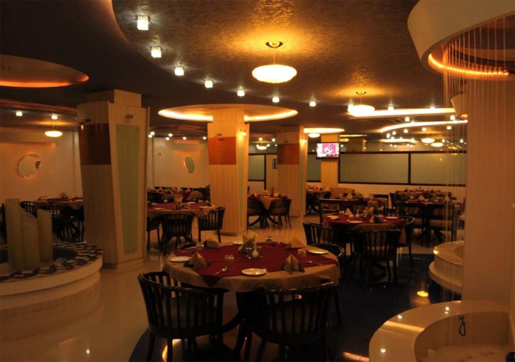 Restaurant, Hotel Surbhi in Mundra