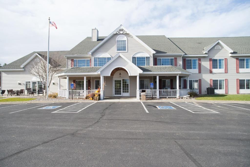 Country Inn Walker photo