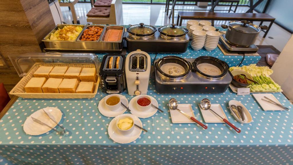 อาหารและเครื่องดื่ม