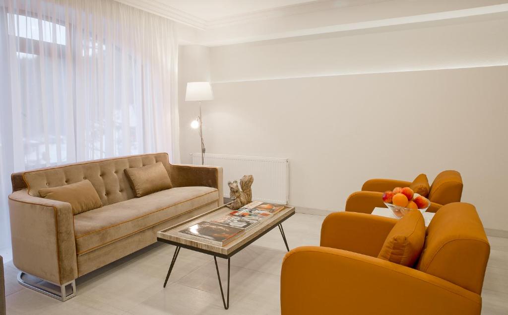 Kokhta Plaza Boutique Hotel photo