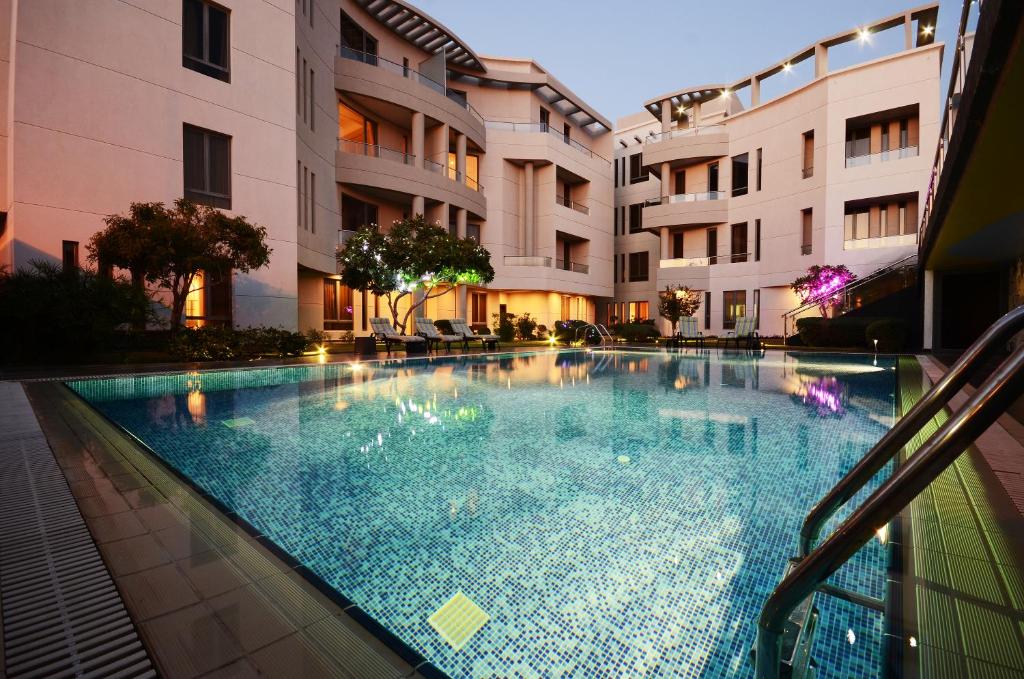 Code Housing - Farms Fintas - Family Only, Kuwait