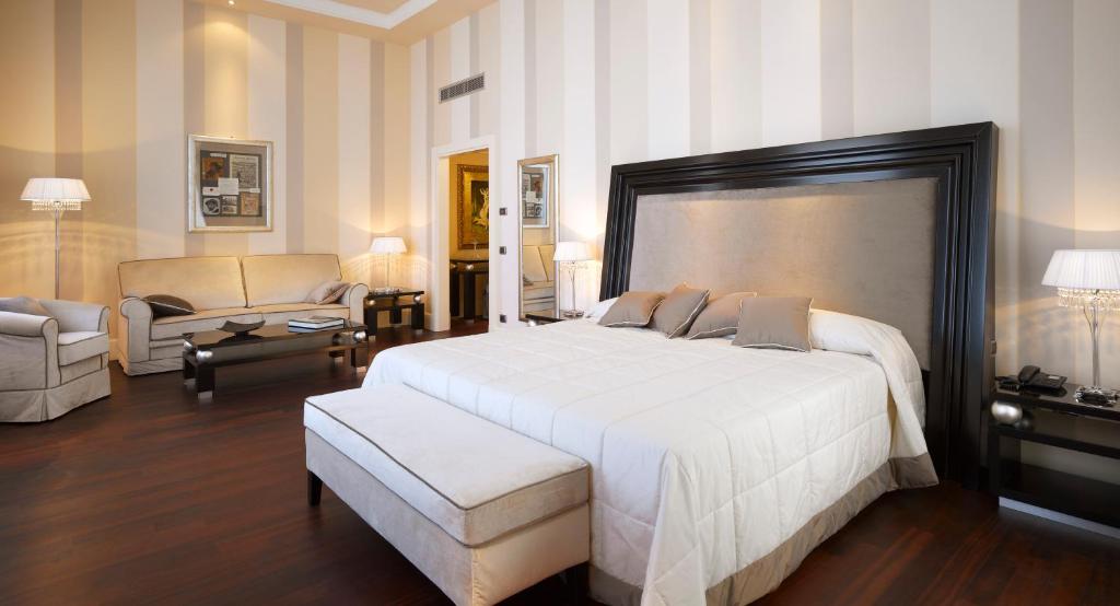 Grand Hotel Palazzo Livorno-MGallery by Sofitel Photo 1