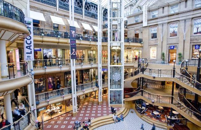 Glasgow Central Station SKYLINE Apartment with Parking (2 bedrooms, 2