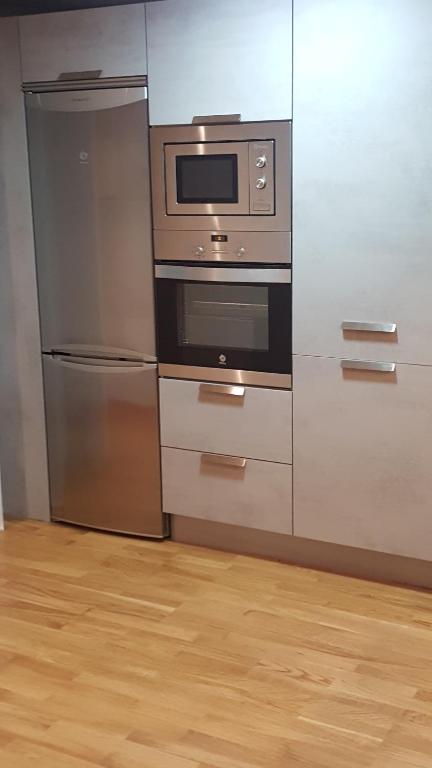 APARTAMENTO HERREROS 28 photo