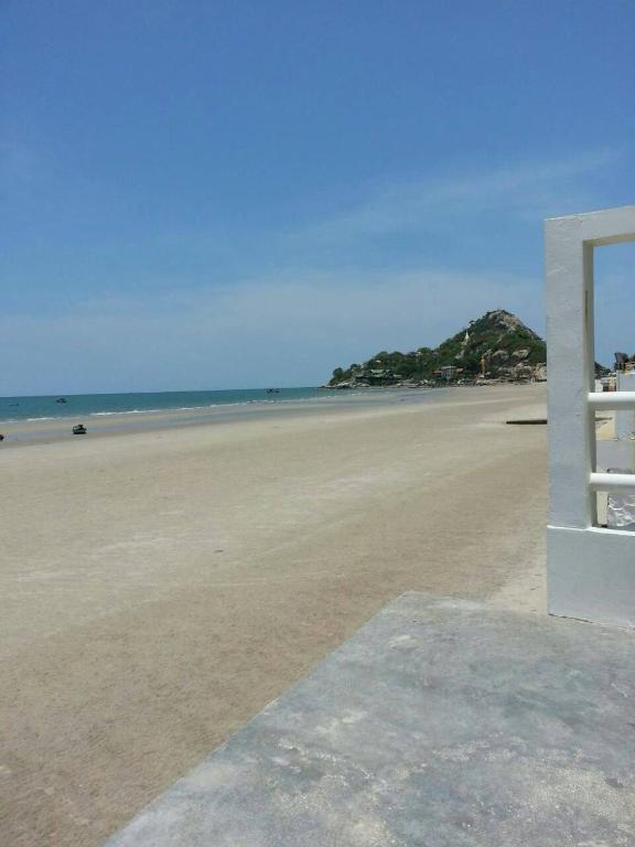 Baanchomchan photo