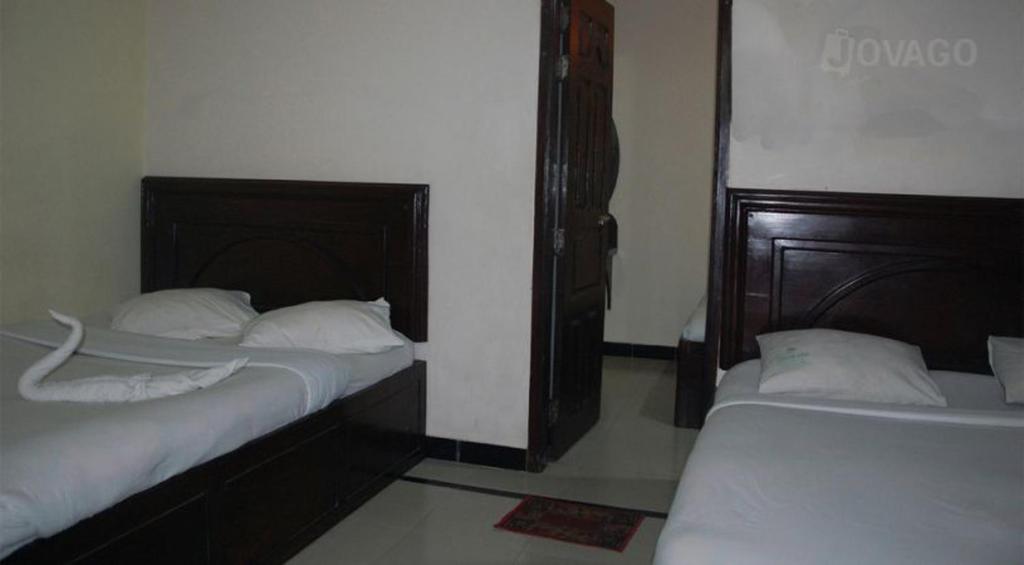 Hotel Auster echo photo