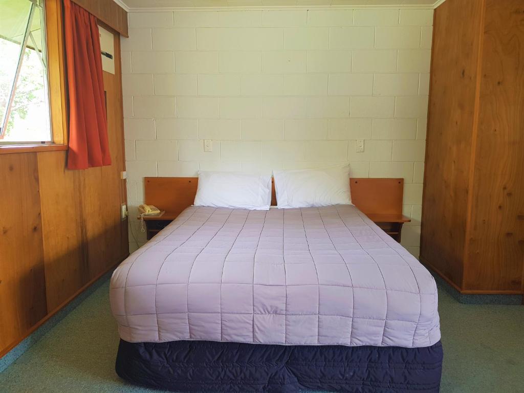 Vista Motor Lodge photo