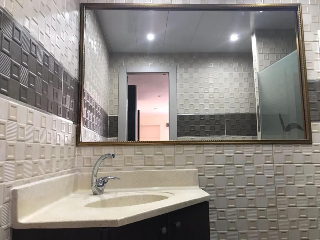 Shahal Apartments photo