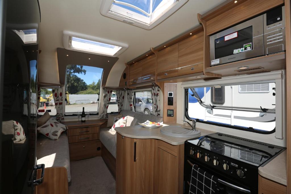 Tekapo Exclusive Lakeside Mobile Home