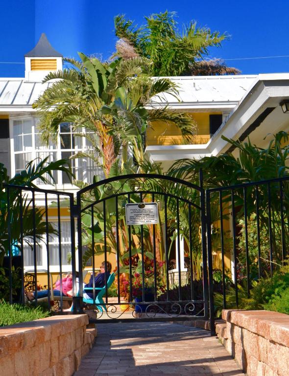 Sea Turtle Inn photo