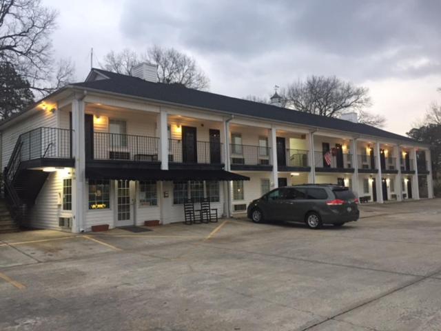 The Cullars Inn — Hotel in Hodges