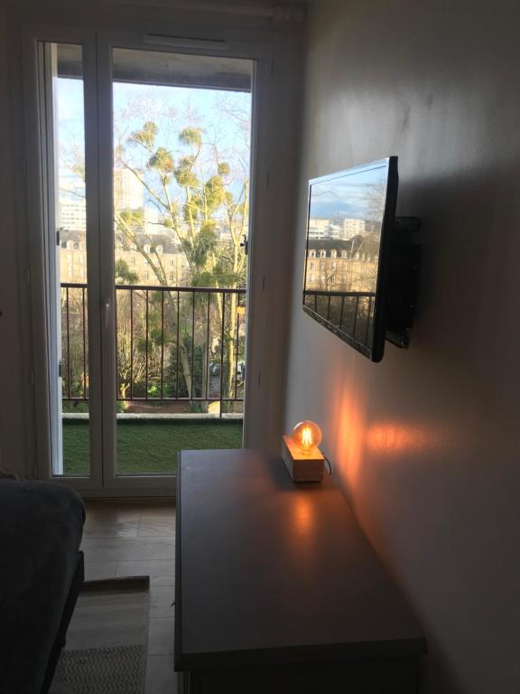T4 refait à neuf Rennes, 3 ch. parking, 2 balcons. - 5