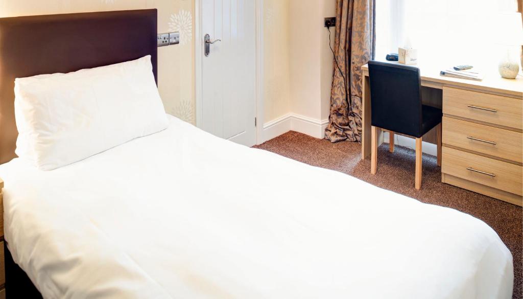 Best Western The Royal Chase Hotel photo