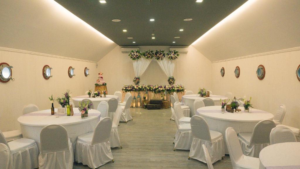 Daun Bali Seminyak Hotel