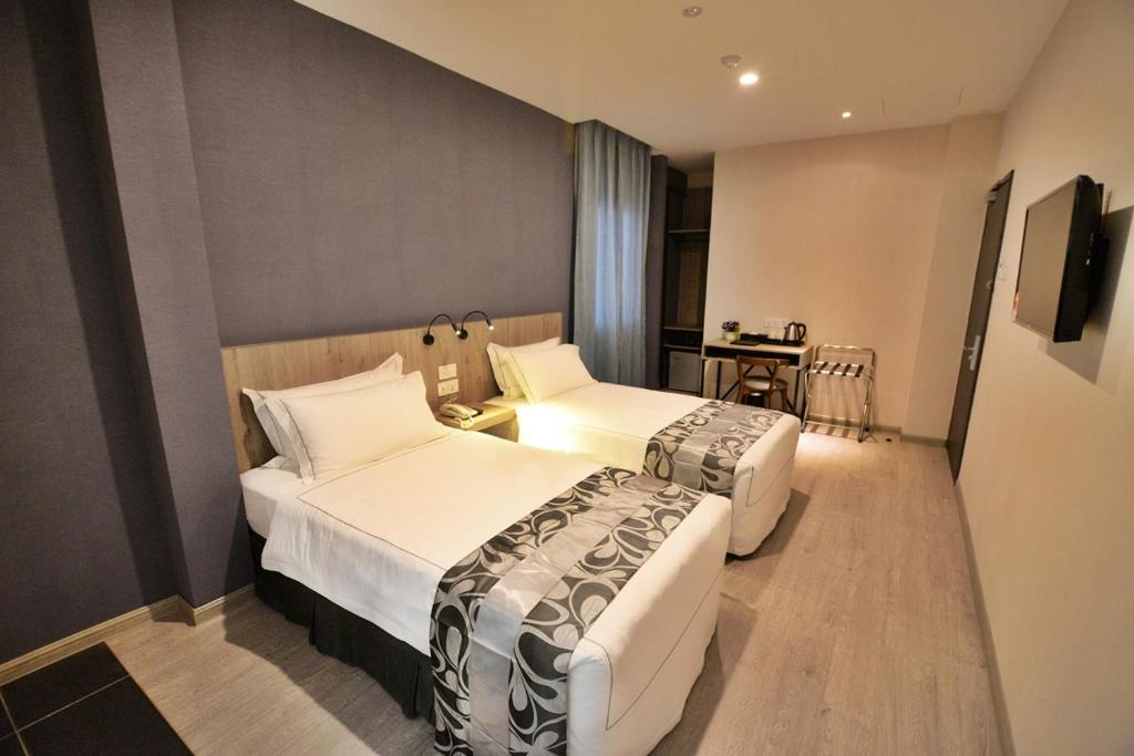 Diamond Inn