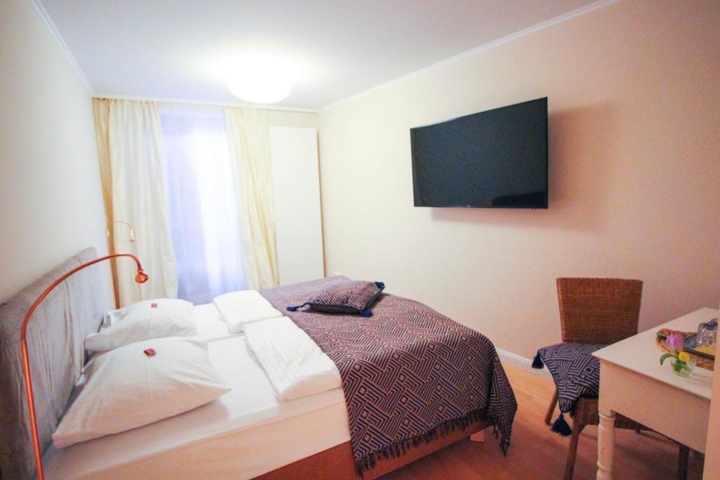 das kleine Hotel in München - 5