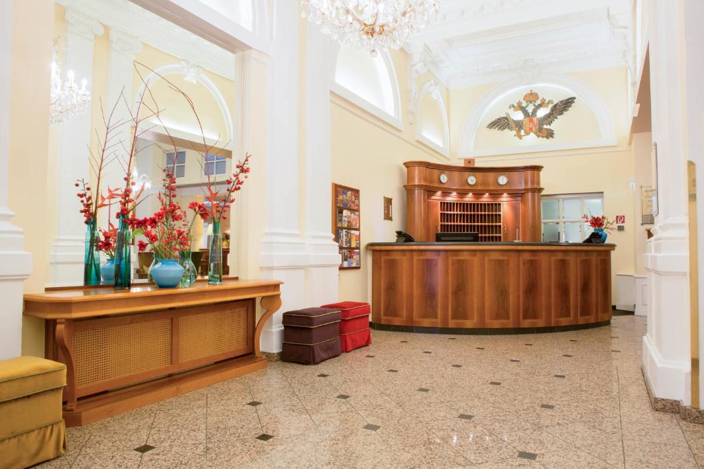 Hotel Featured Image