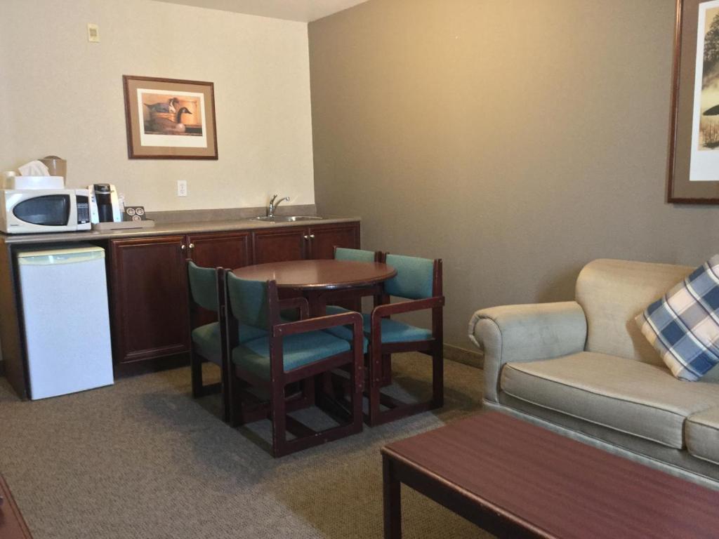 Super 8 By Wyndham Portage La Prairie Mb Photo 4