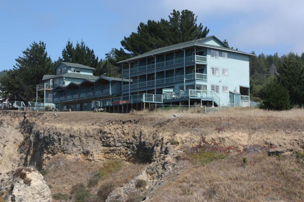 Inn of the Lost Coast photo