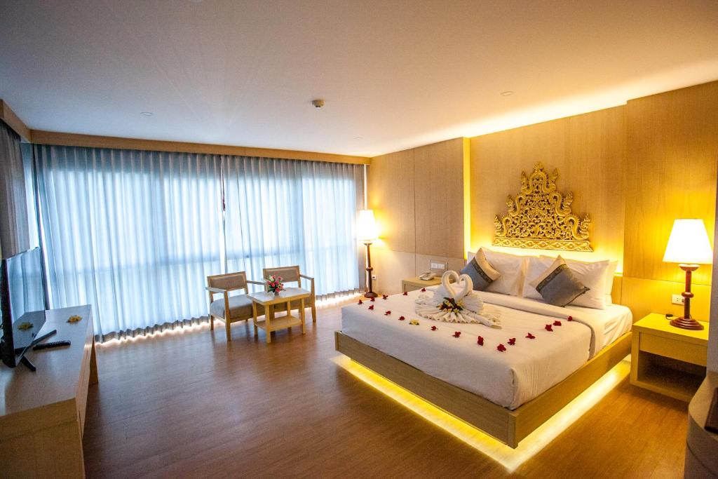 Phi Phi Harbour View Hotel