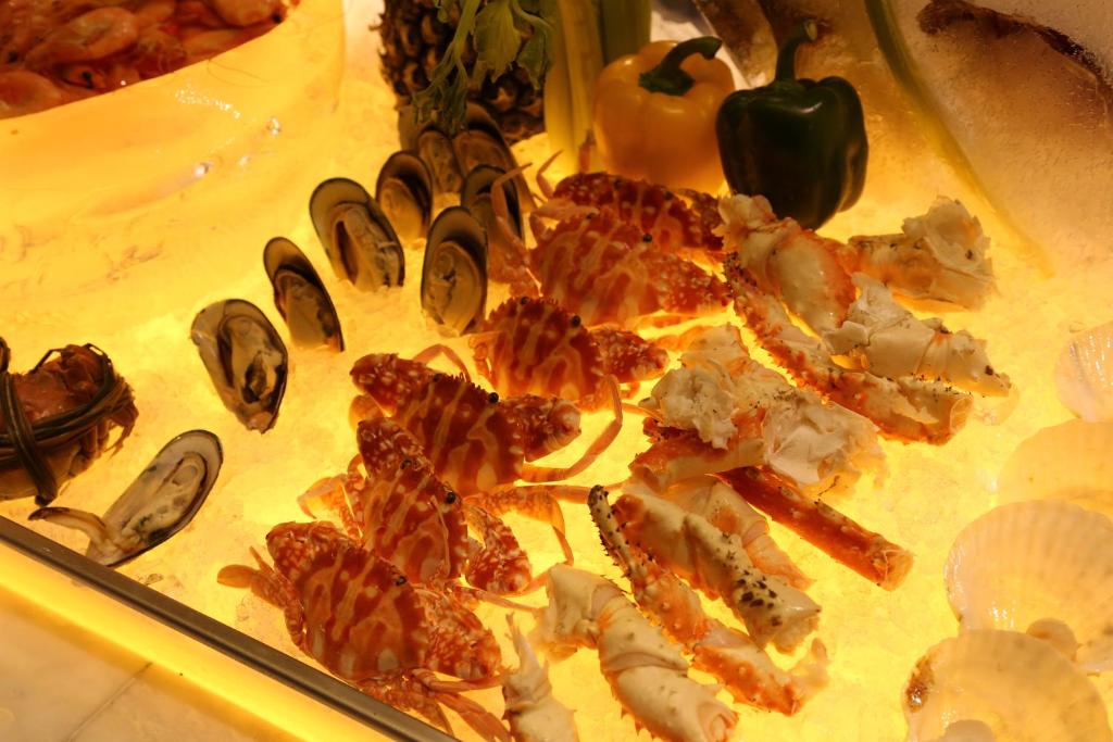 Comida y bebida