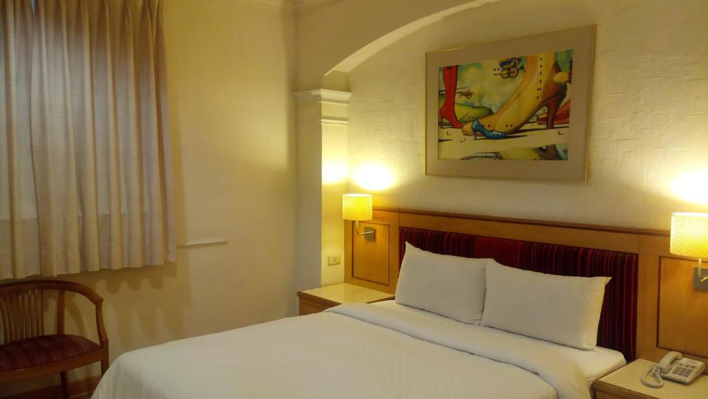 苓雅大飯店 Lingyea Hotel