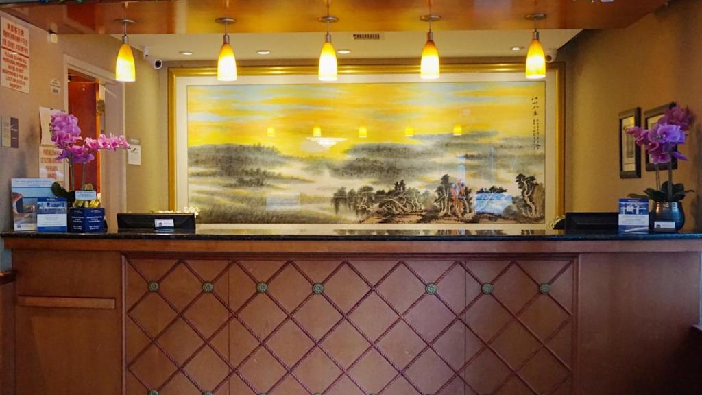 Best Western Queens Court Hotel, New York (NY) | 2024 Updated Prices, Deals