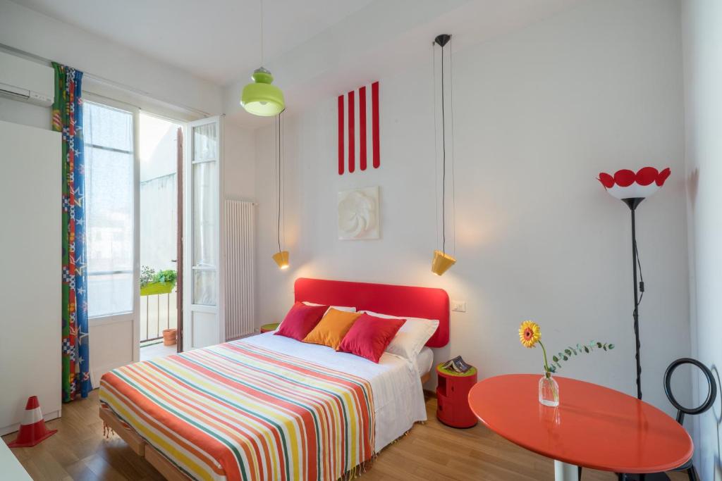 Zip b&amp;b . design in Florence — Hotel in Florence