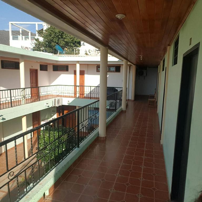 Hostal Dumbira photo