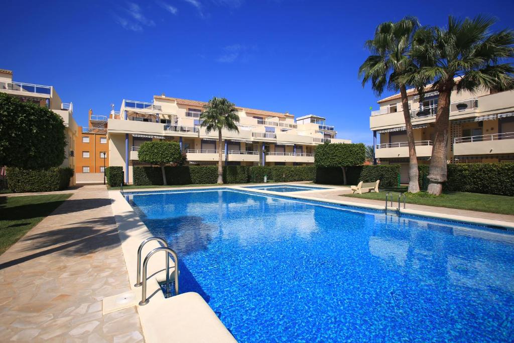 Atico Bassetes Ático en Dénia con gran terraza privada y piscina by Family Homes - 5