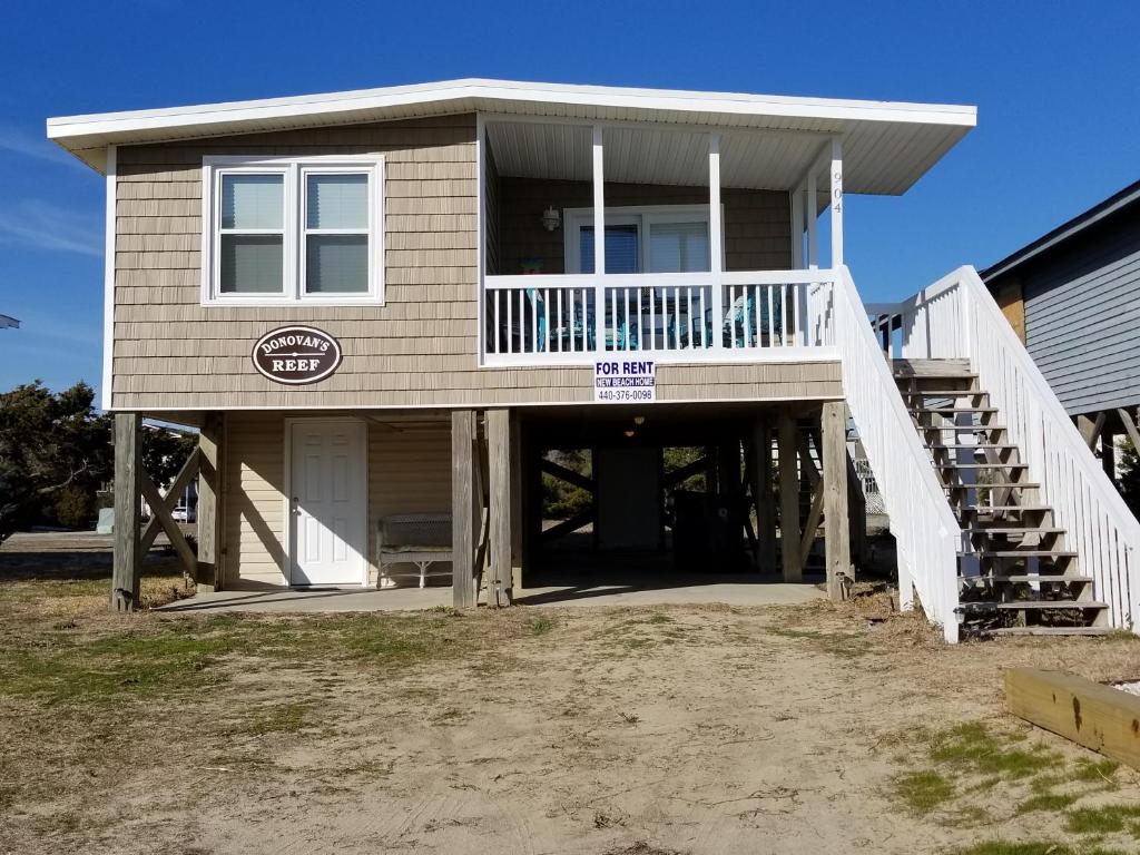 Oak Island Beach Villa 308 Sandy Groves reviews, prices of