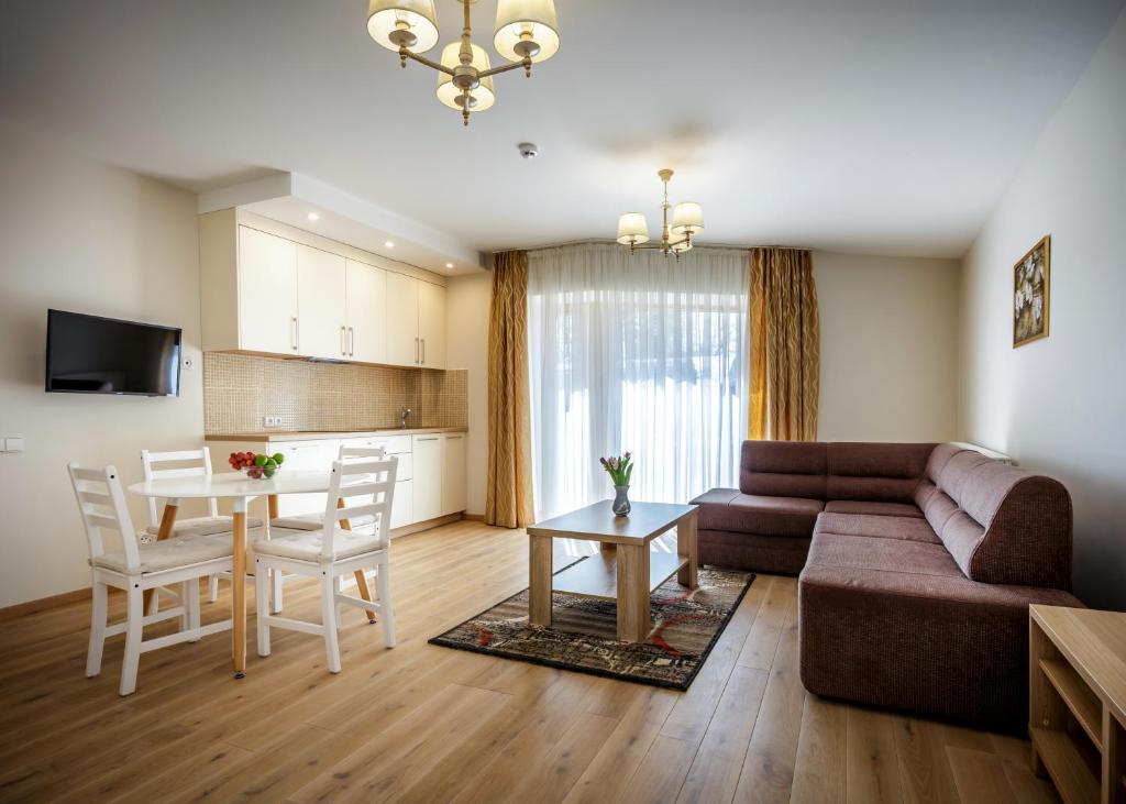 Vila Elegancija — Hotel in Palanga
