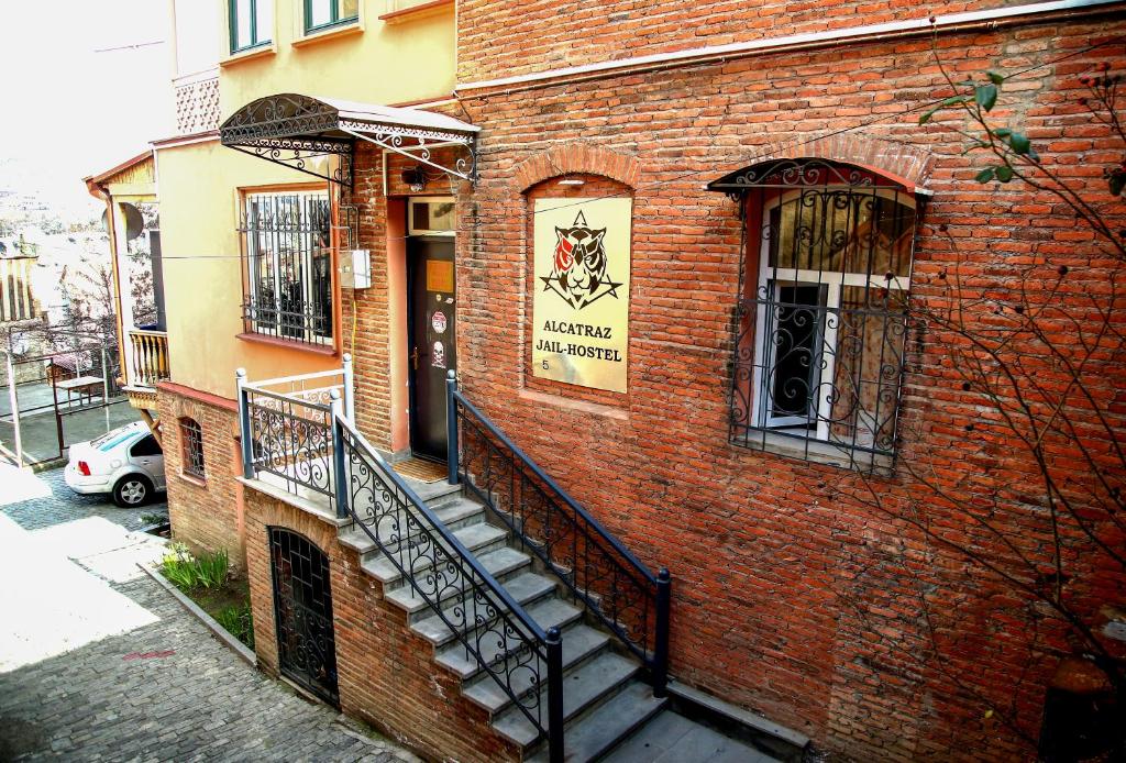 ALCATRAZ JAIL-HOSTEL — Hotel in Tbilisi